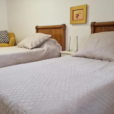 Art, Sailing, Fishing, ... Serignan! Apartmán