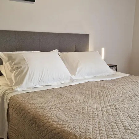 Art, Sailing, Fishing, ... Serignan! Apartment Serignan