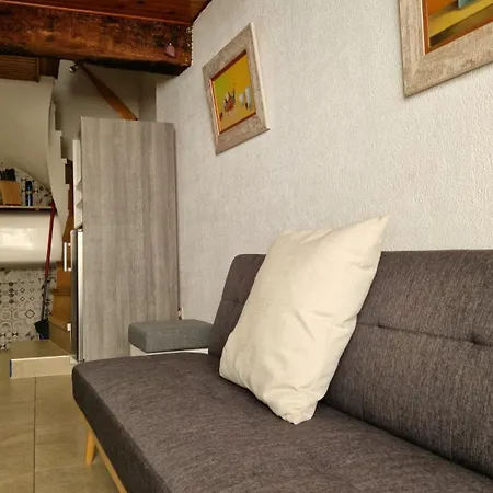 Le Lamartine Apartment *